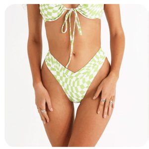 NWT Aurelle RIZA GREEN | V-CUT Bikini BOTTOM